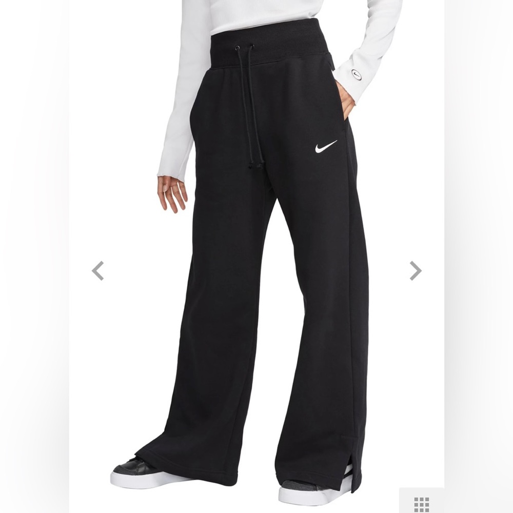 NWOT Nike Phoenix Fleece Sweatpants 🖤